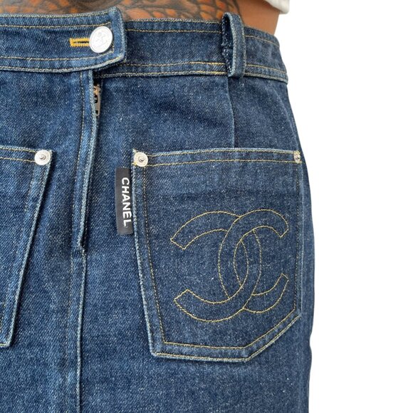 CHANEL Vintage 96P CC Mark Logo Denim Skirt #36 Dark Blue Yellow Cotton [106356] - Picture 1 of 13